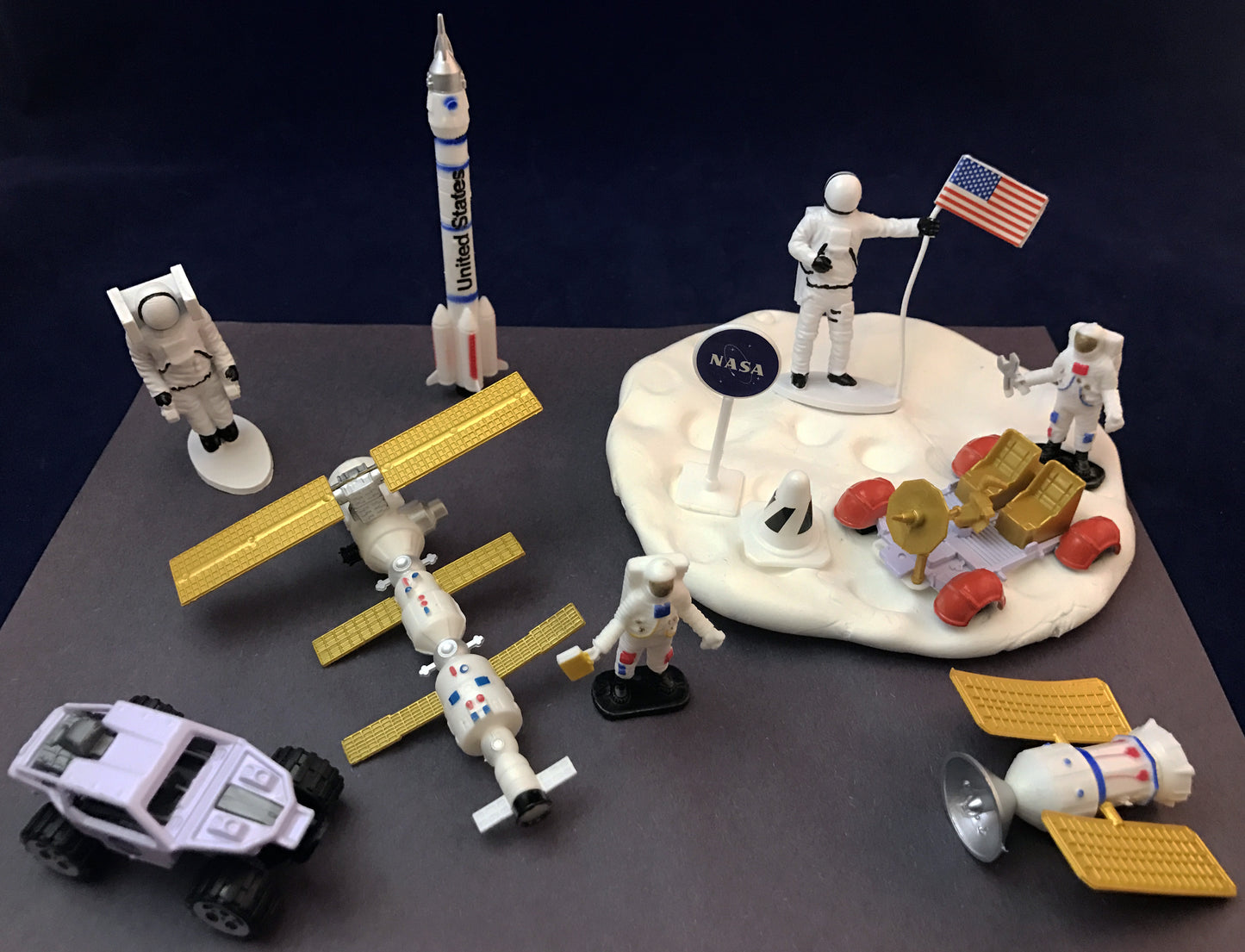 Ivy Kids kit - Roaring Rockets