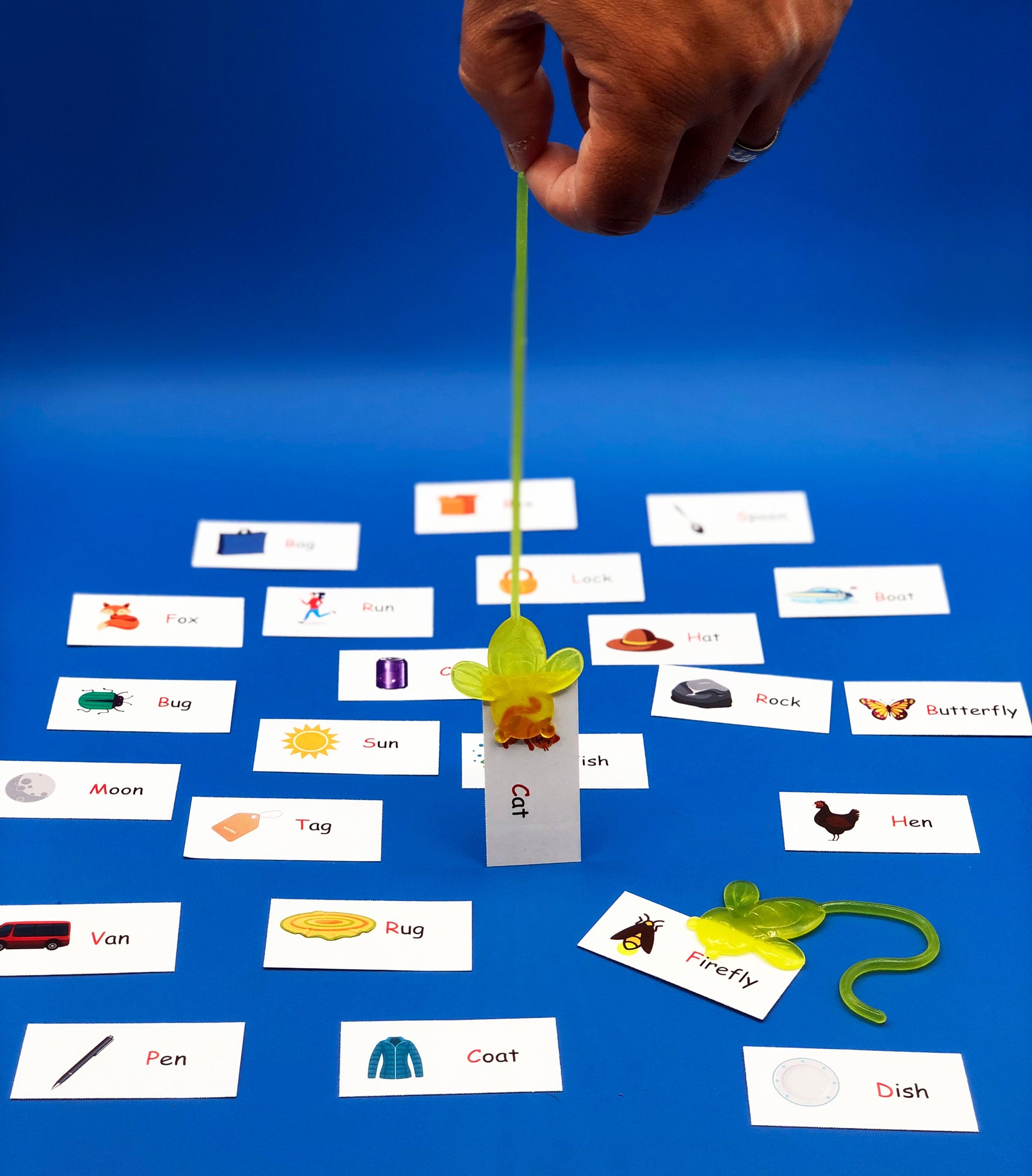 Sticky fireflies rhyming game